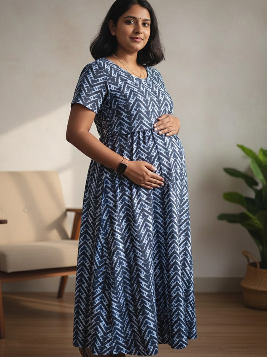 Blue Chevron Printed Knitted Maternity Dress Zipless Easy Feeding wi ZIVAMOMS Blue Chevron Printed Knitted Maternity Dress Zipless Easy Feeding wi ZIVAMOMS
