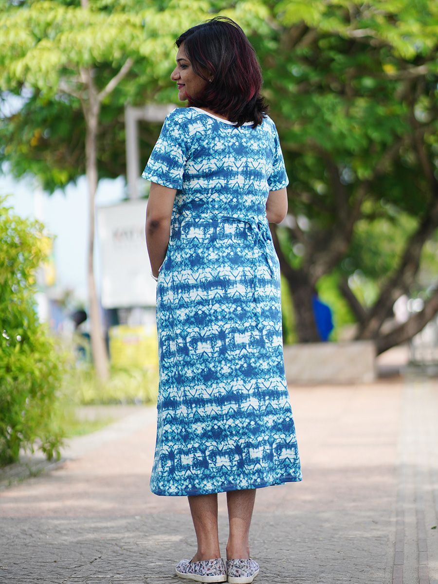 PRINTED KNITTED ZIPLESS MATERNITY SHORT NIGHT WEAR- GILDA SKY BLUE