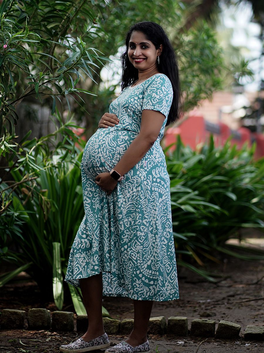 Maternity Short Zipless Dress-  Gilda Pale Green