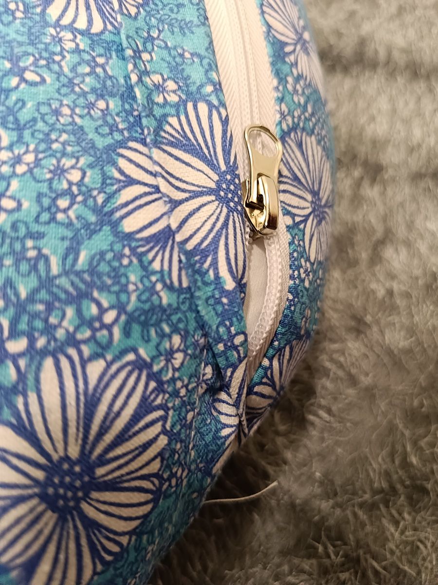 Ziva Twin Feeding Pillow- Blue