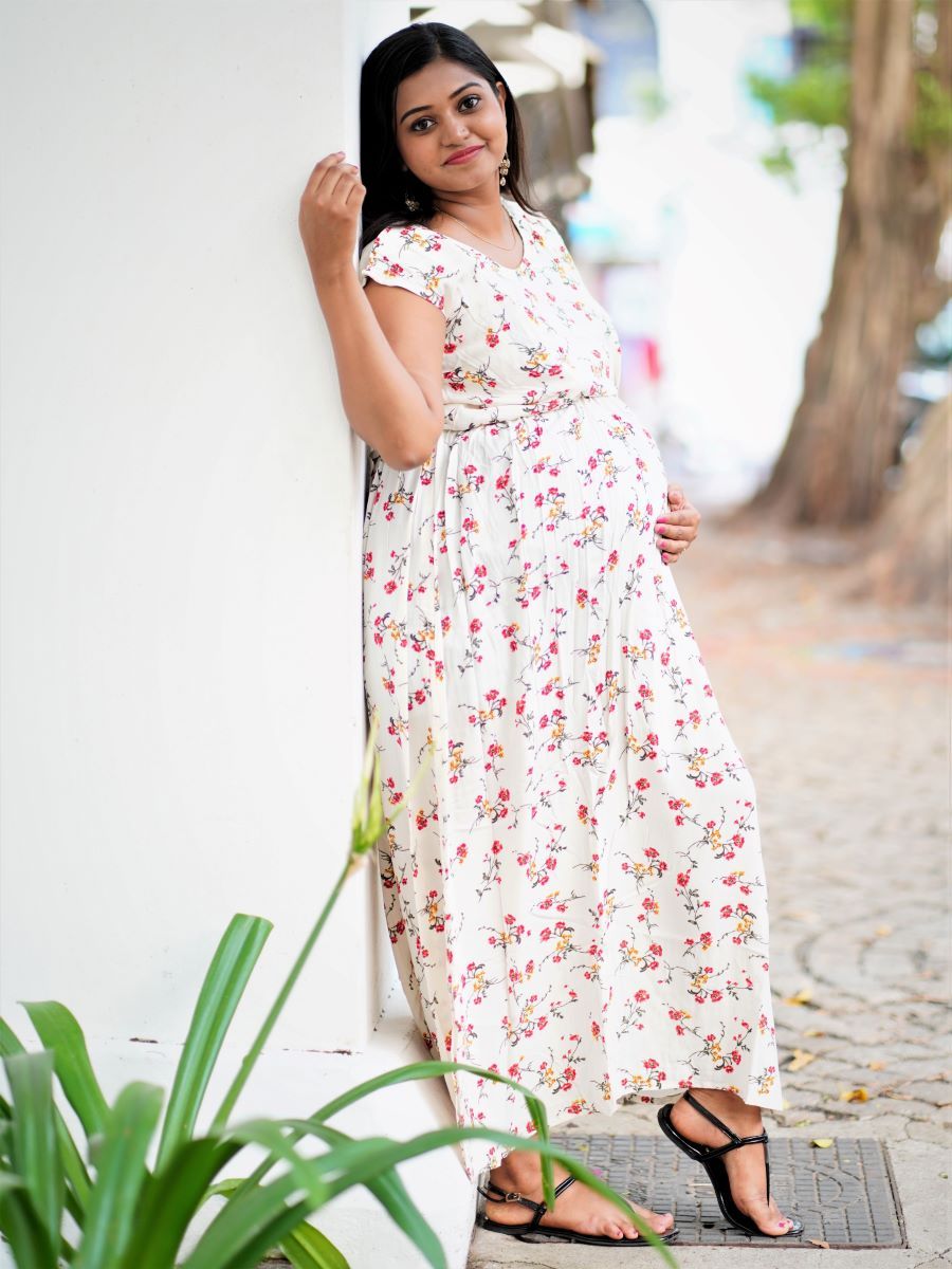 Maternity Full Gown- Floral   (Off white)