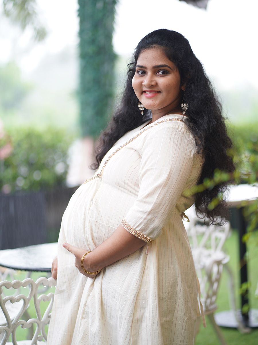 Maternity Onam Wear - Chithra