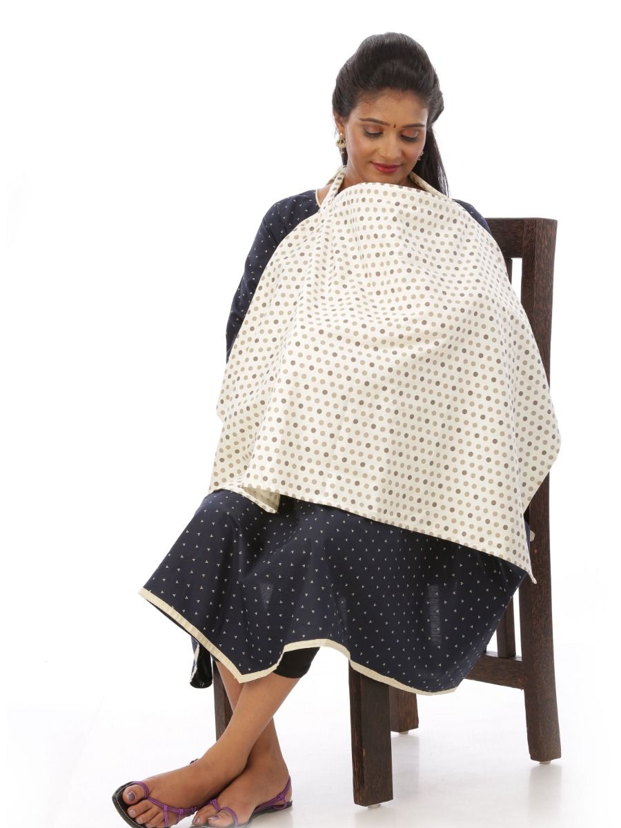 Feeding cover Polka dots