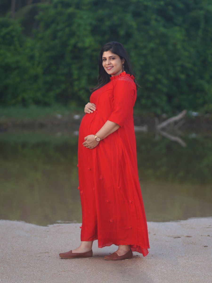 Maternity Photo Gown - Dark Red