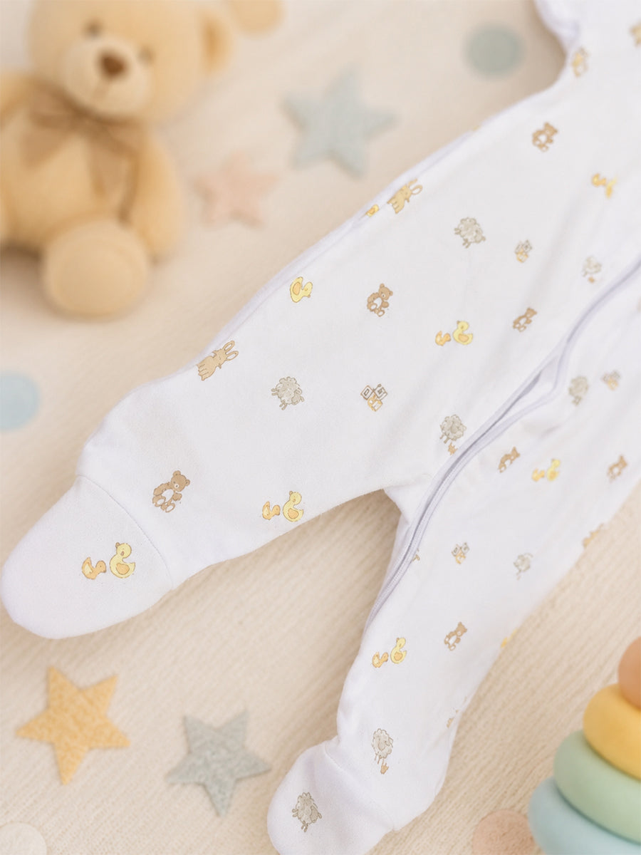 Ziva Knitted Cotton Baby Sleepsuit with Cap – Puppy Bear & Little Duck Play Print | Off White