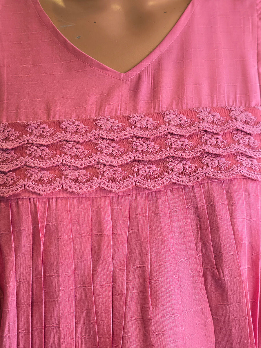 Ziva Maternity & Feeding Slub Grain Textured Dress with Invisible Feeding Zips, Crochet Lace Detailing & Pocket – Rose