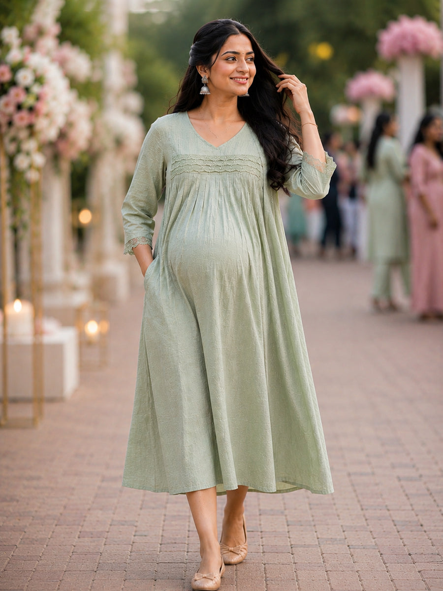 Ziva Maternity & Feeding Slub Grain Textured Dress with Invisible Feeding Zips, Crochet Lace Detailing & Pocket – Pastel Green