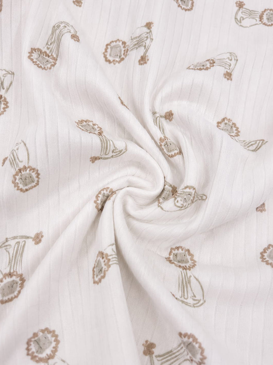 Ziva Baby Blanket – Off White | Lion Cub Print | 100% Knitted Cotton