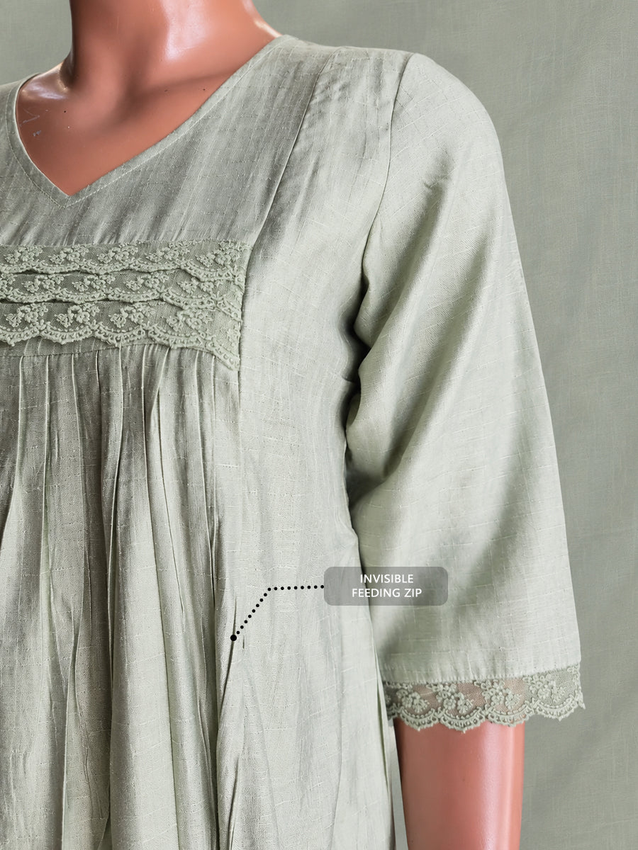 Ziva Maternity & Feeding Slub Grain Textured Dress with Invisible Feeding Zips, Crochet Lace Detailing & Pocket – Pastel Green