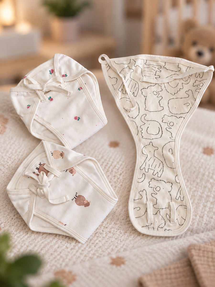 Ziva 3 Piece Nappy – Unisex | Premium Adjustable Tie Nappy | Knitted Cotton | Lightly Padded Attached Insert | Assorted White & Off-White Prints(Print Details: Check Product Description)