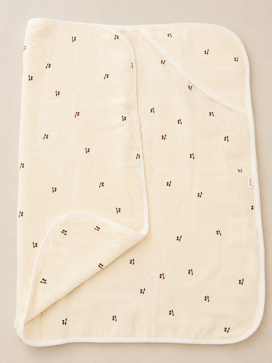 Ziva Premium Muslin Hooded Towel – Double Layer Muslin with Soft Fleece Core | Berry Bloom Print