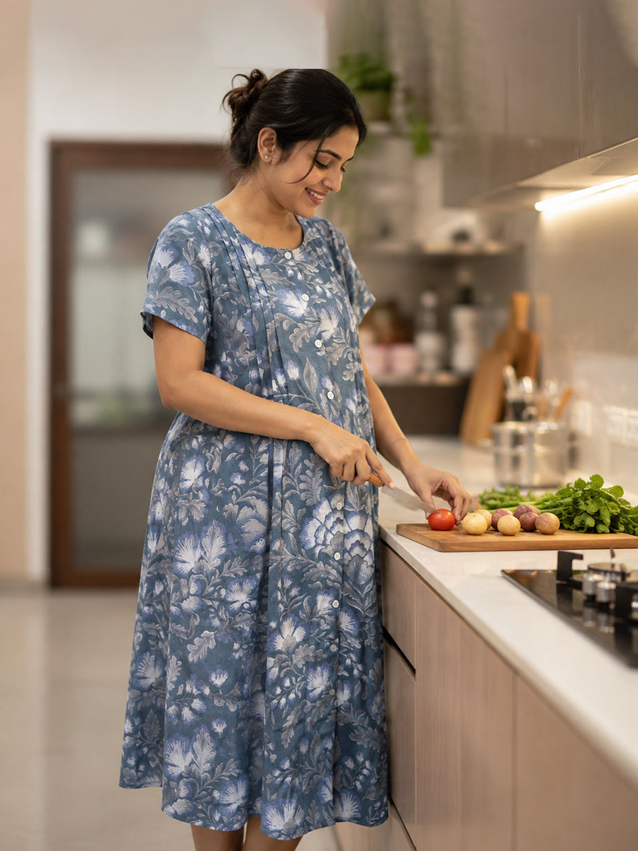 Ziva Maternity & Feeding Cotton Full-Open Short Nighty – Grey Blue Floral Print