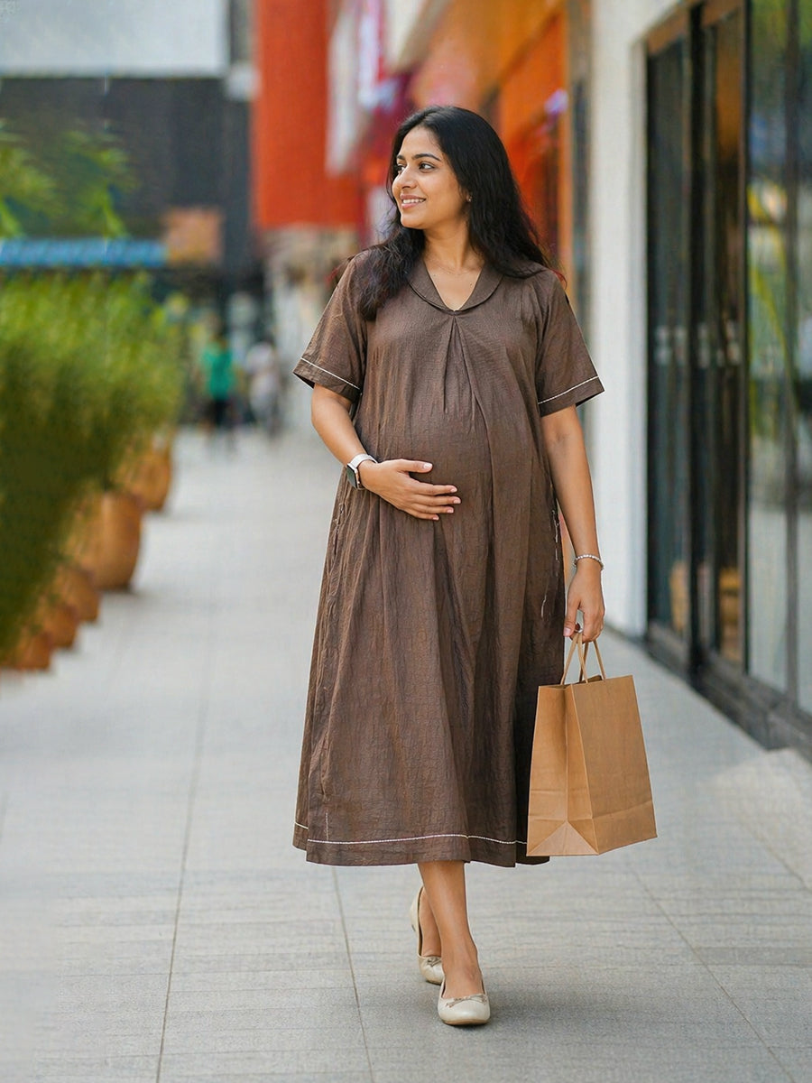 Ziva Maternity & Feeding Crushed Fabric A-Line Dress with Zip & Pocket – Coffee Brown