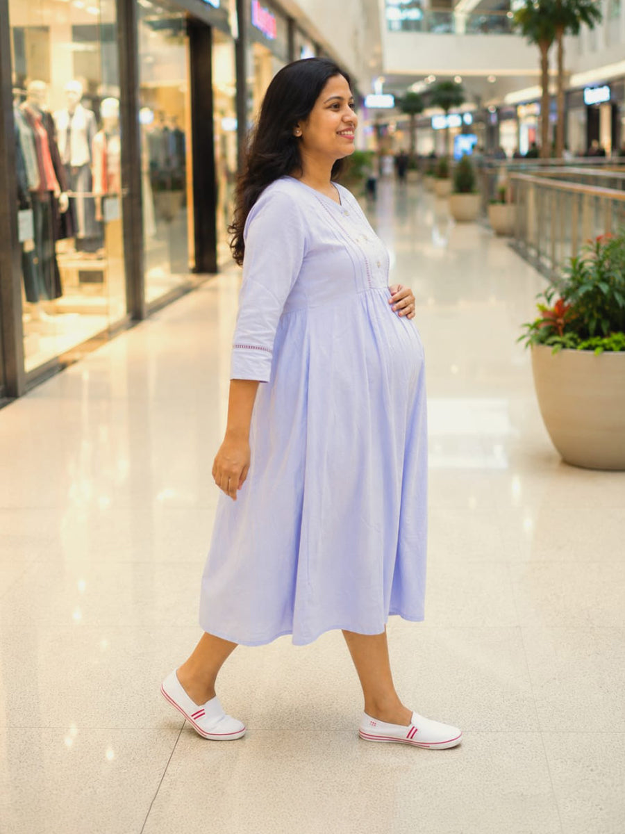 Ziva Maternity & Feeding Crinkle Textured Dress with Invisible Feeding Zip & Pocket – Lavender