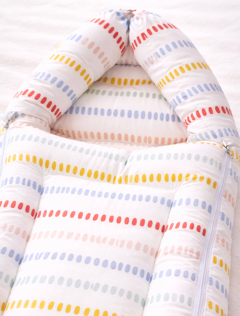 Ziva 3-in-1 Baby Bed – Cotton Carry Nest cum Sleeping Bag (Geometric Print, White Colour)