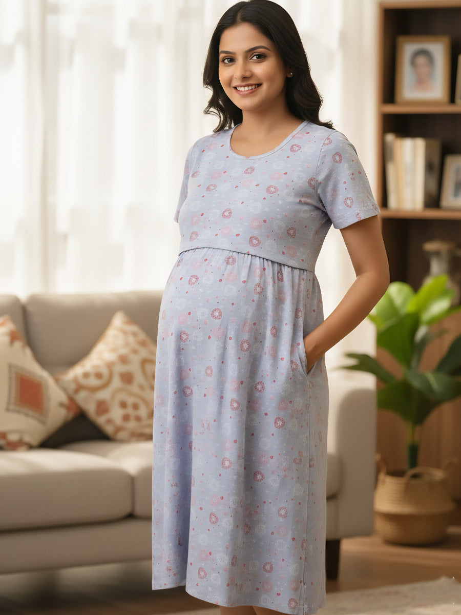 Zipless Maternity & Feeding Dress – Light Blue Pinstripe Heart Print