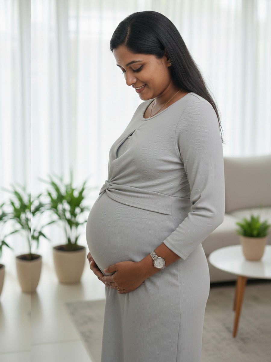 Grey Knitted Textured Twisty Zipless Maternity Dress – Stretch Fit Elegance