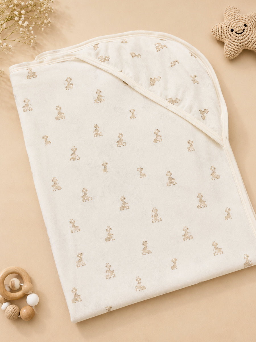 Ziva Baby Hooded Towel – Off White | Warm Taupe Beige Baby Giraffe Print | 100% Knitted Cotton
