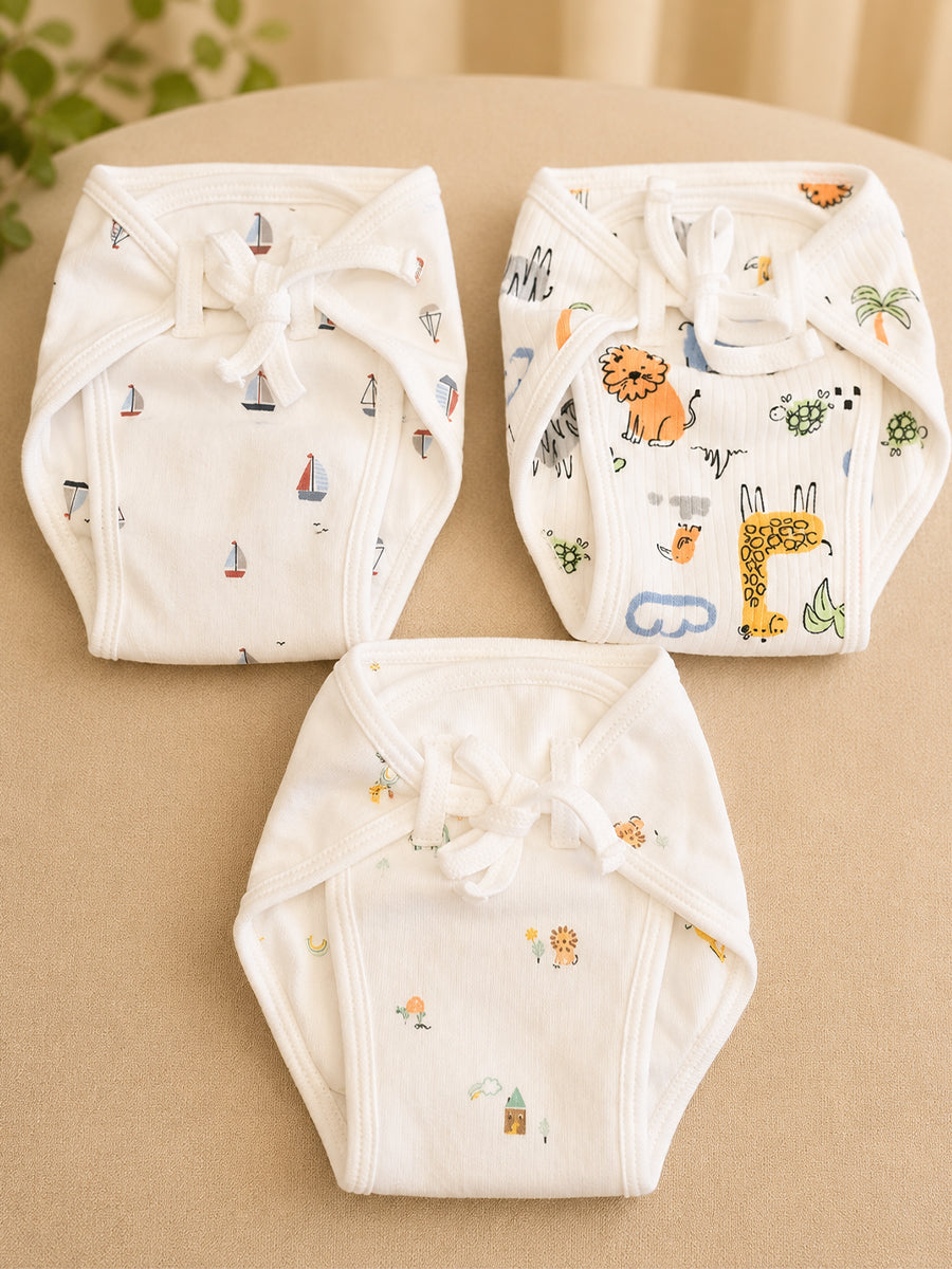 Ziva 3 Piece Nappy – Baby Boy | Premium Adjustable Tie Nappy | Knitted Cotton | Lightly Padded Attached Insert | Assorted Off-White Prints (Print Details: Check Product Description)
