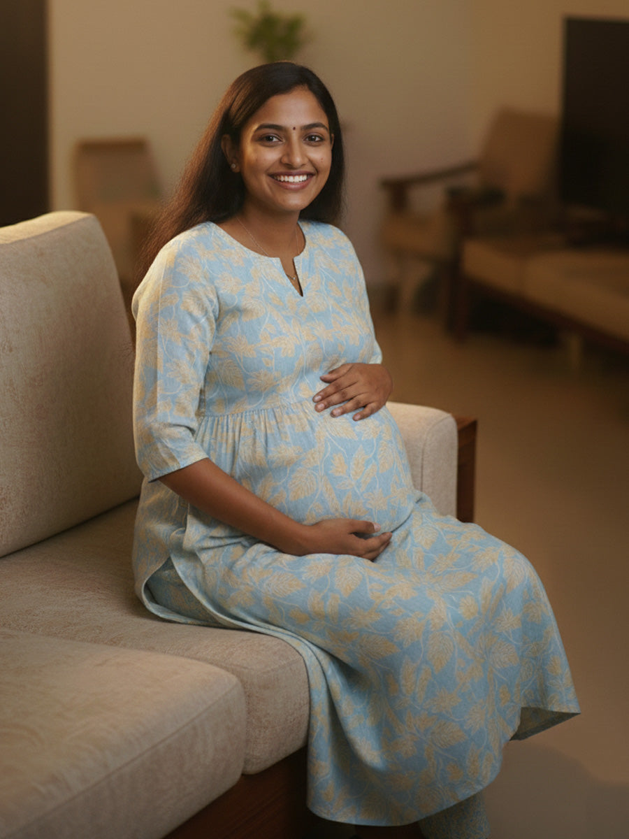 Light Blue Floral Printed Cotton Maternity & Nursing Cordset