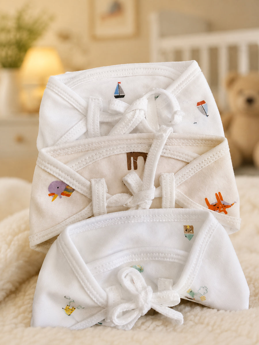 Ziva 3 Piece Nappy – Baby Boy | Premium Adjustable Tie Nappy | Knitted Cotton | Lightly Padded Attached Insert | Assorted White & Off-White Prints (Print Details: Check Product Description)
