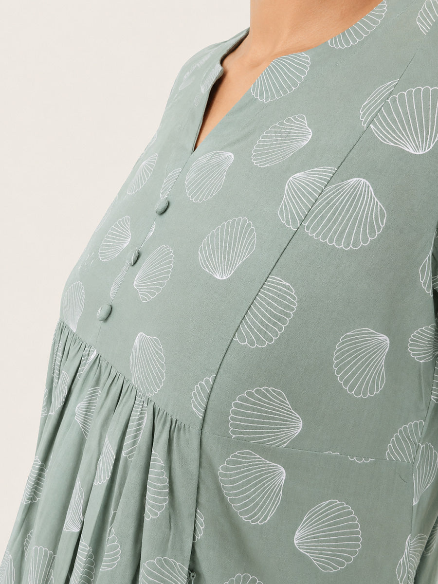 Ziva Maternity & Feeding Cotton Co-ord Set with Side Zips & Pockets – Pistachio Green Seashell Print