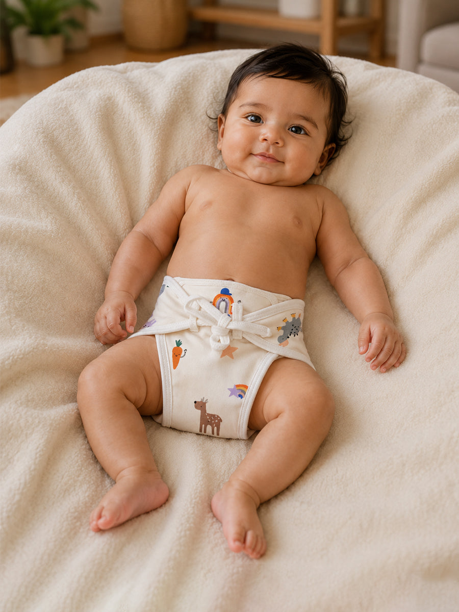 Ziva 3 Piece Nappy – Baby Boy | Premium Adjustable Tie Nappy | Knitted Cotton | Lightly Padded Attached Insert | Assorted White & Off-White Prints (Print Details: Check Product Description)