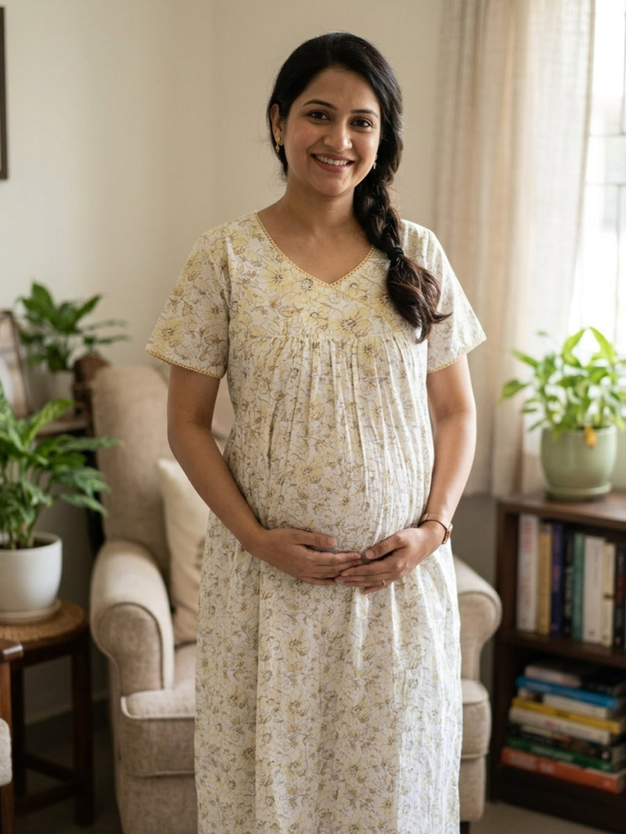 Ziva Cotton Maternity & Feeding Short Nighty with Pocket and Two Side Invisible Feeding Zips  – Yellow Floral