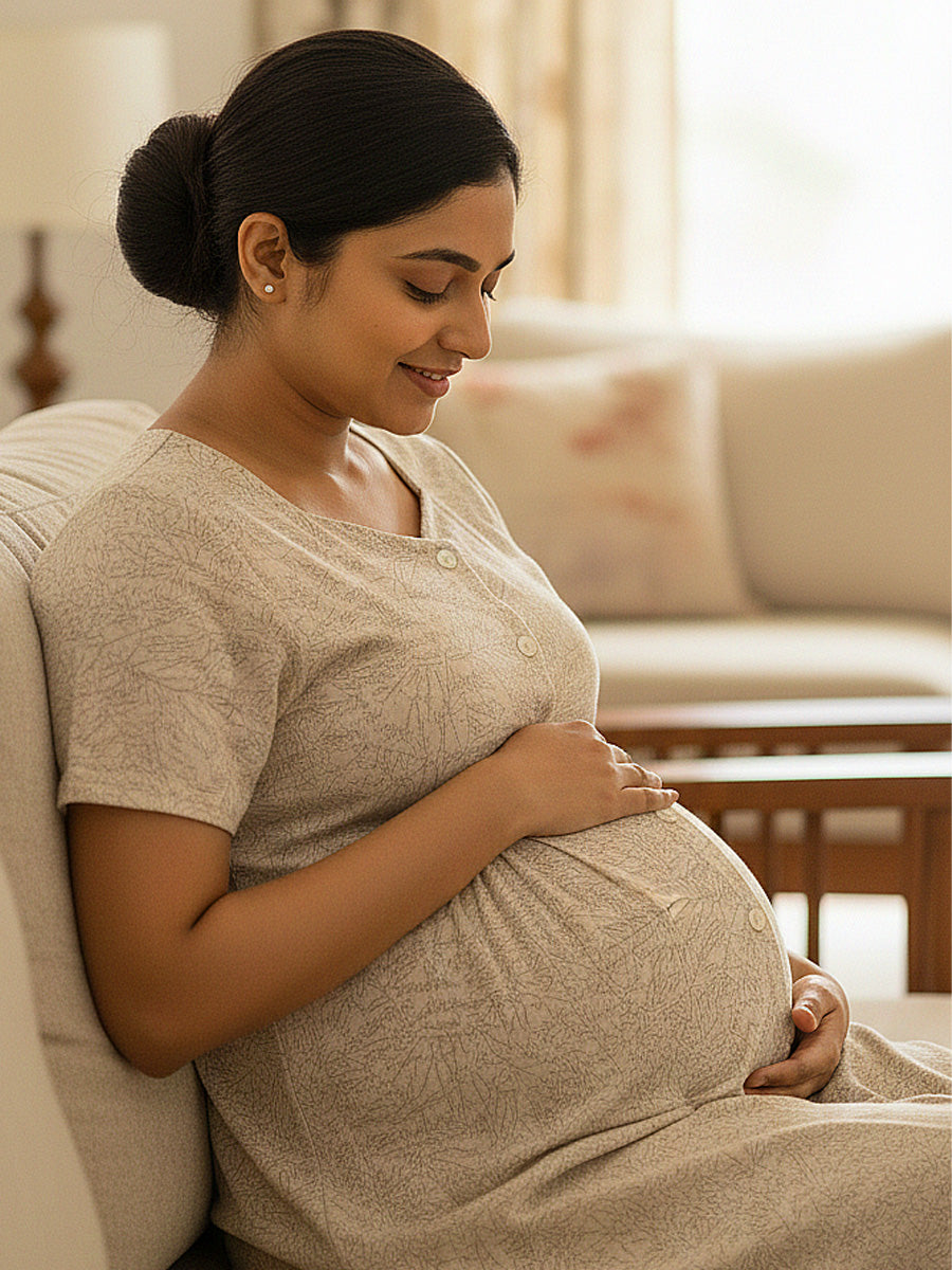 Ziva Cotton Full Open Short Maternity & Nursing Nighty – Cream Abstract Print