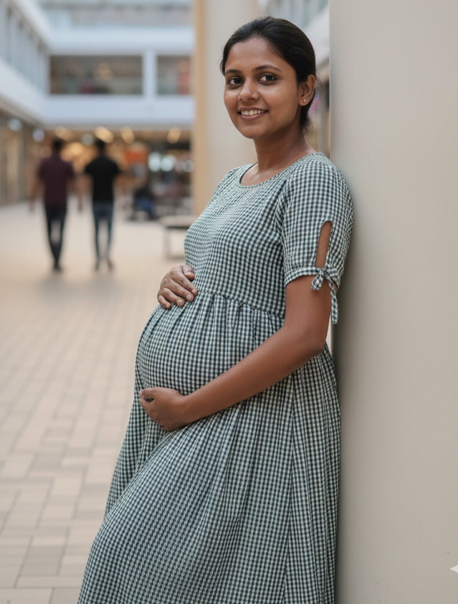 Trendy Maternity & Feeding Dress – Green & Off-White Gingham (Seersucker Fabric)