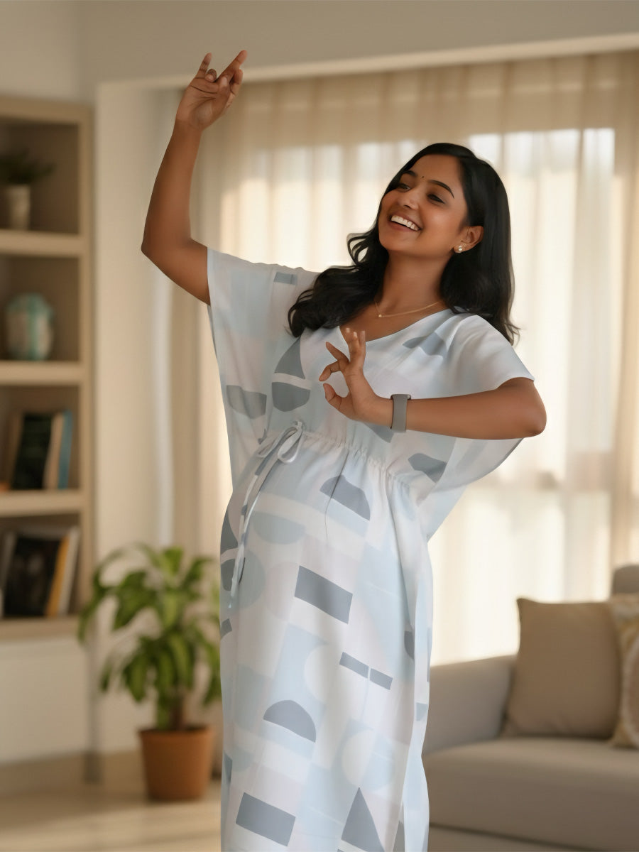 White Geometrical Print Maternity & Feeding Kaftan|ziva