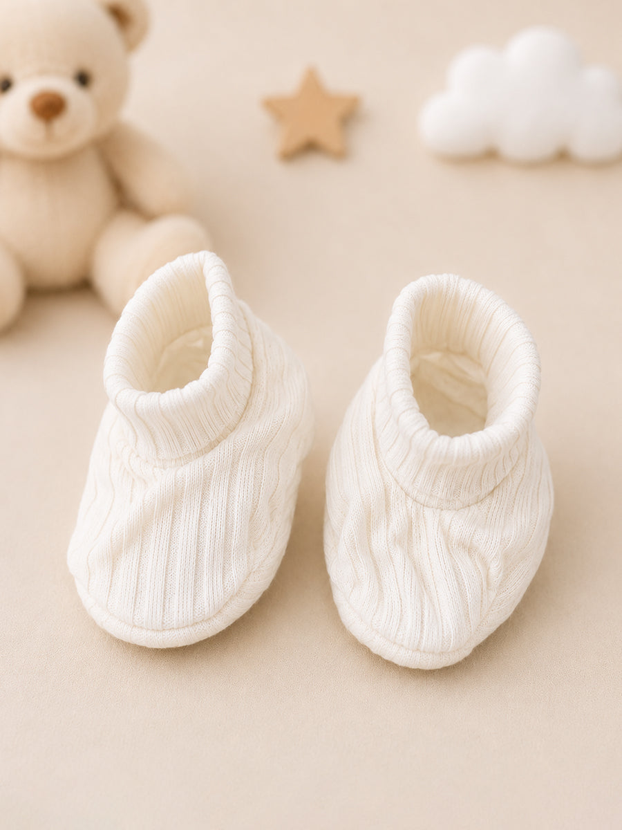 Ziva Baby Cap, Mitten & Bootie Set – Off White | Knitted Cotton