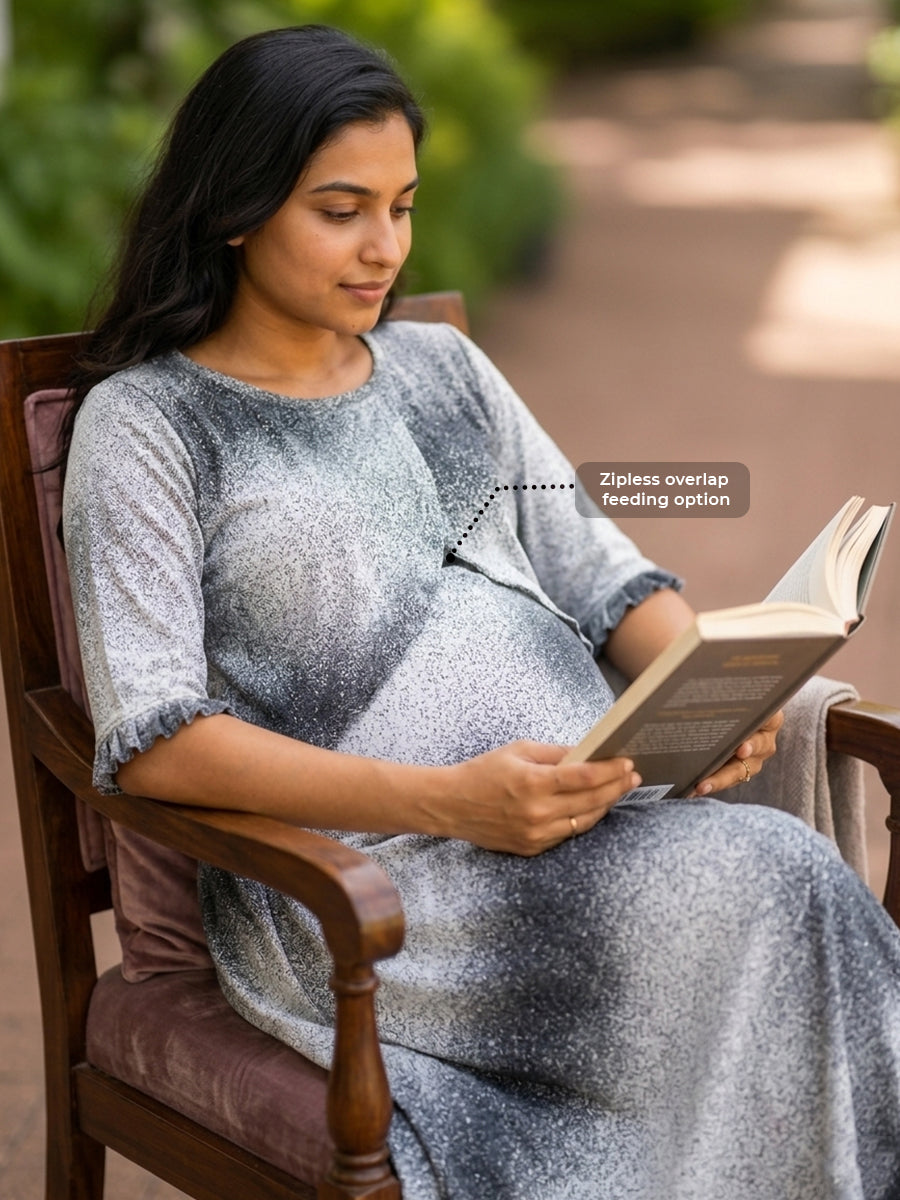 Ziva Maternity & Feeding Knitted Cotton Maxi Dress with Zipless Feeding Access & Pocket – Charcoal Grey Spray Paint Print