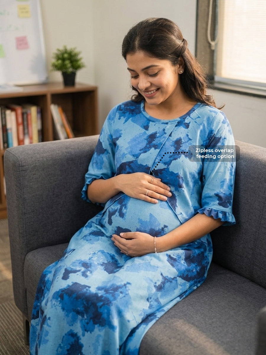 Ziva Maternity & Feeding Knitted Cotton Maxi Dress with Zipless Feeding Access & Pocket – Light Blue Abstract Splash Print