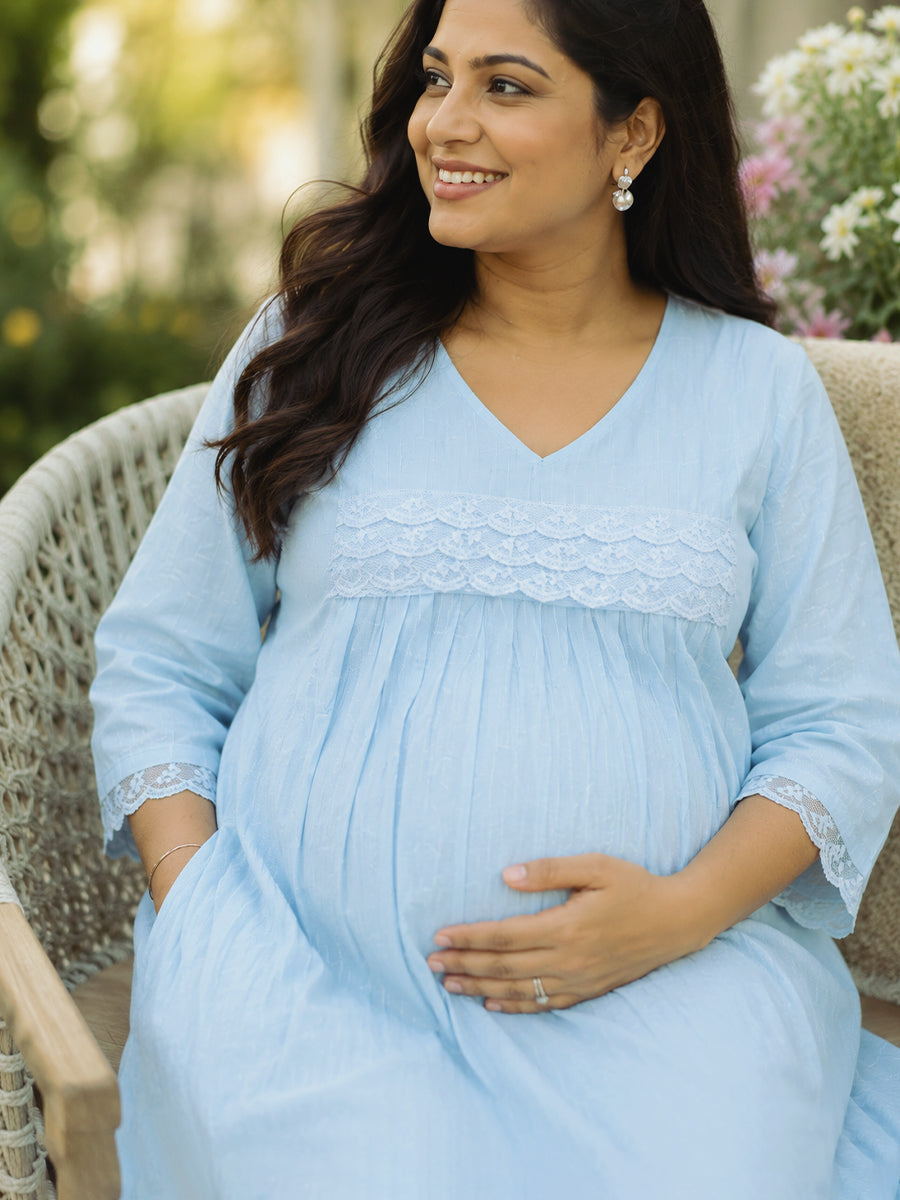 Ziva Maternity & Feeding Slub Grain Textured Dress with Invisible Feeding Zips, Crochet Lace Detailing & Pocket – Powder Blue