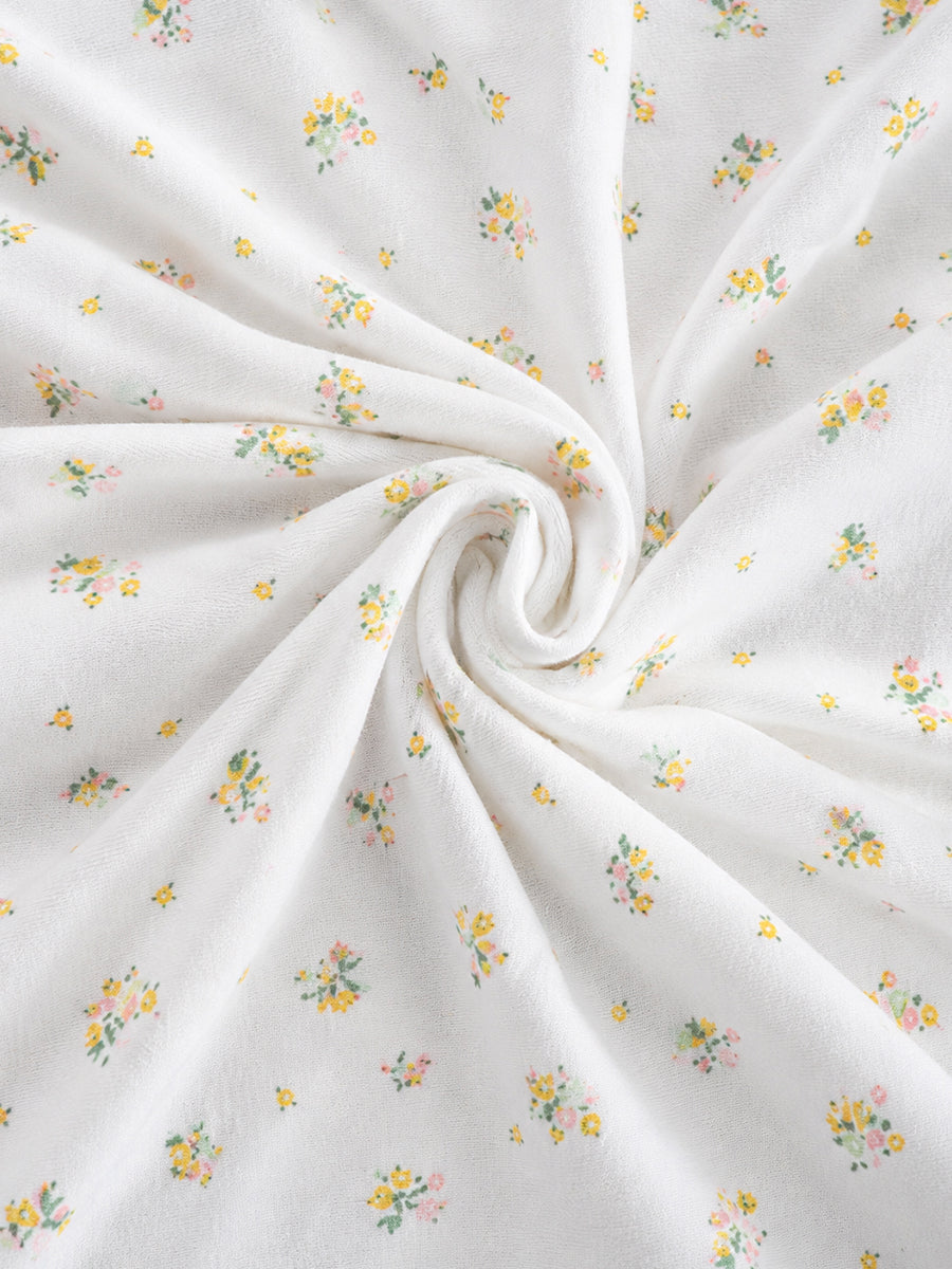Ziva Baby Hooded Towel – White | Tiny Wildflower Bouquet Print | 100% Knitted Cotton