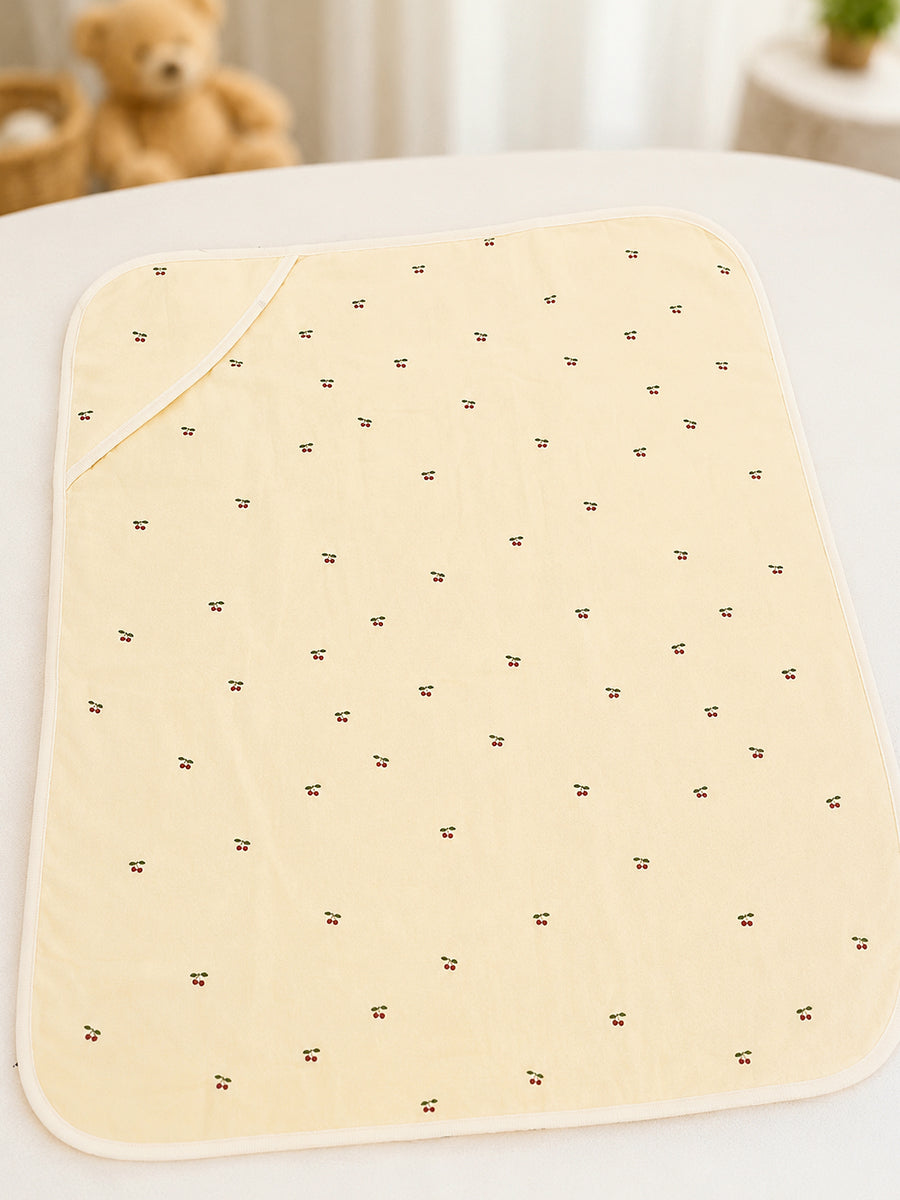 Ziva Premium Muslin Hooded Towel – Double Layer Muslin with Soft Fleece Core | Berry Bloom Print