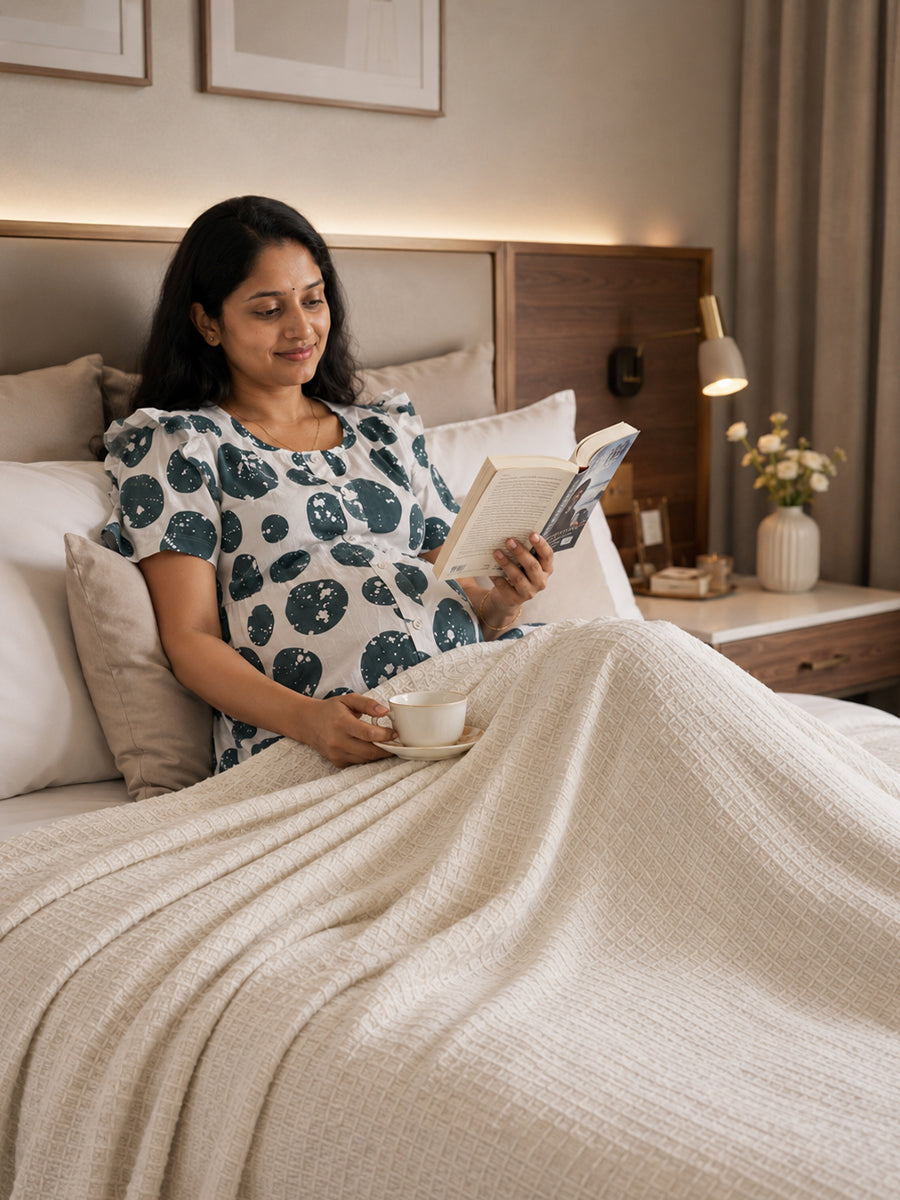 Ziva Premium Organic Cotton Waffle Blanket | Off White | Multipurpose Pregnancy to Family Blanket | Soft & Breathable| Size- King, Queen, Twin
