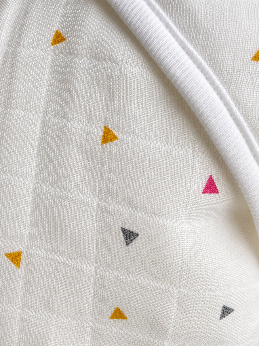 Ziva Premium Muslin Hooded Towel – Double Layer Muslin with Soft Fleece Core | Playful Triangles Print