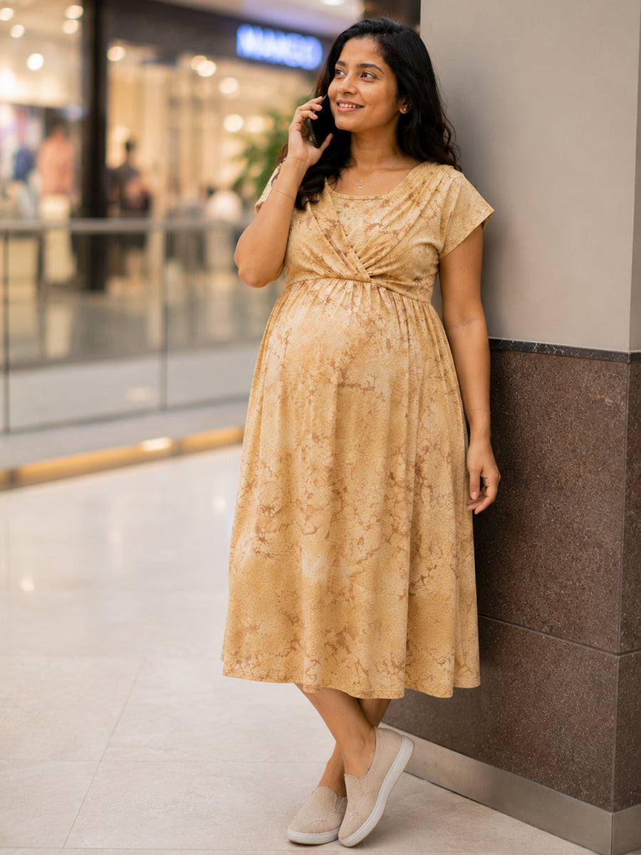 Ziva Maternity & Feeding Knitted Cotton Midi Dress with Zipless Feeding Access & Pocket – Light Golden Brown Tie-Dye