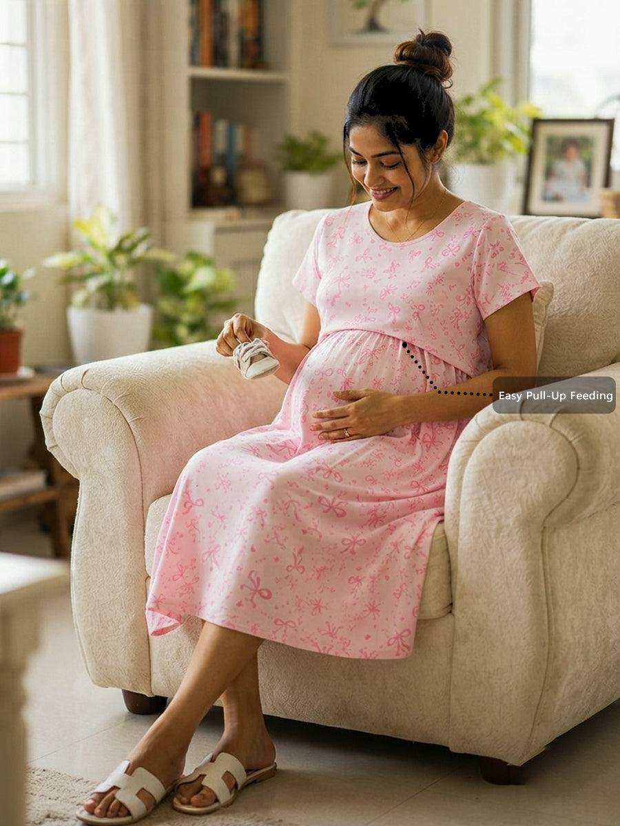 Ziva Zipless Maternity & Feeding Knitted Dress with Adjustable Tie & Side Pocket – Pink Sweet Bows & Hearts Print