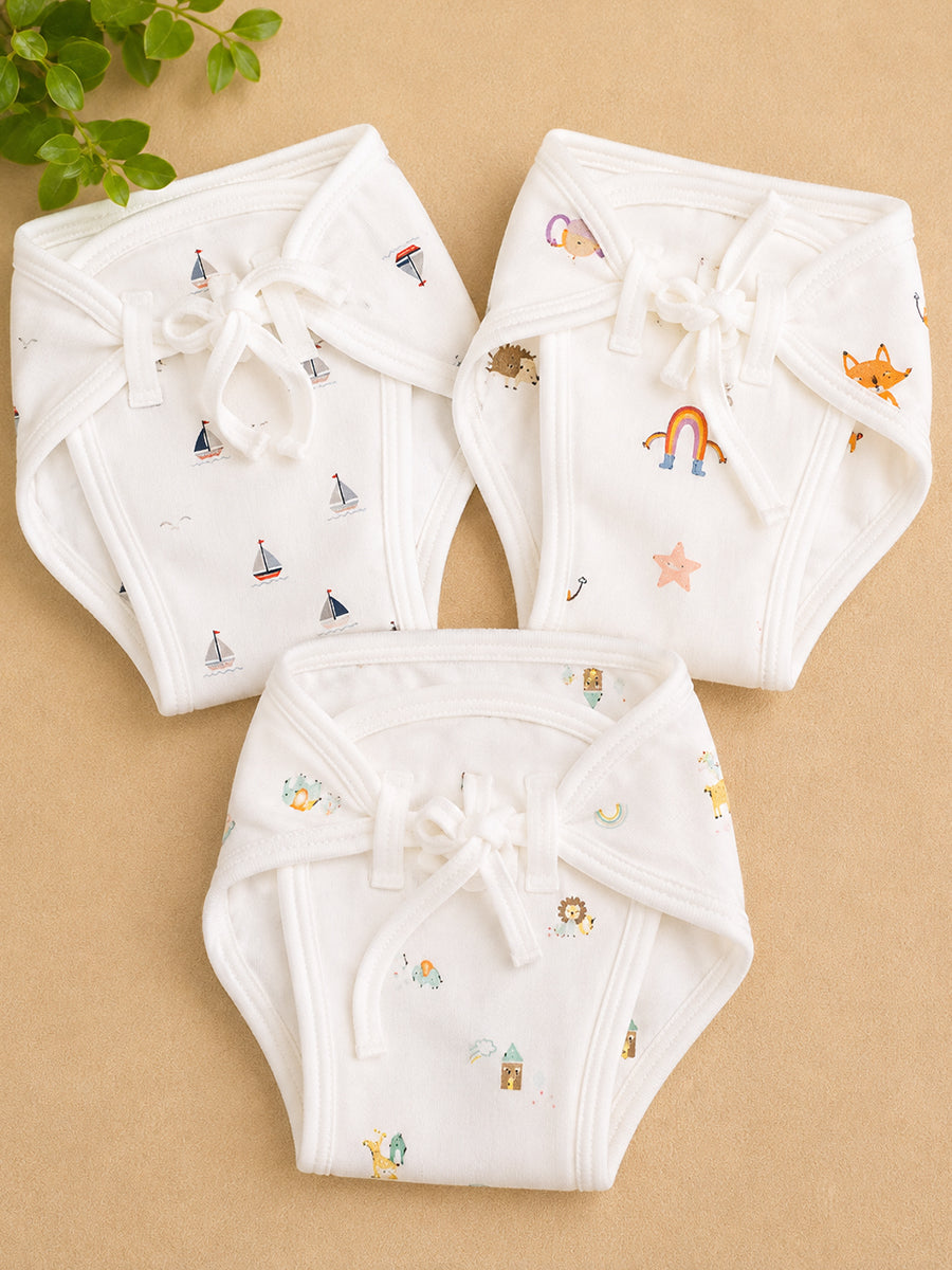 Ziva 3 Piece Nappy – Baby Boy | Premium Adjustable Tie Nappy | Knitted Cotton | Lightly Padded Attached Insert | Assorted White & Off-White Prints (Print Details: Check Product Description)
