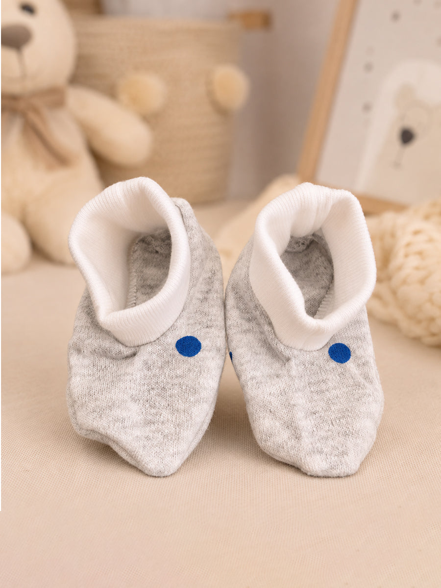 Ziva Baby Cap, Mitten & Bootie Set – Geometric Shapes Print | Knitted Cotton
