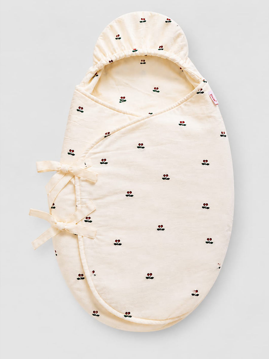 Ziva Organic Cotton Baby Egg Wrap with Hood & Adjustable Side Ties – Cream Cherry Print