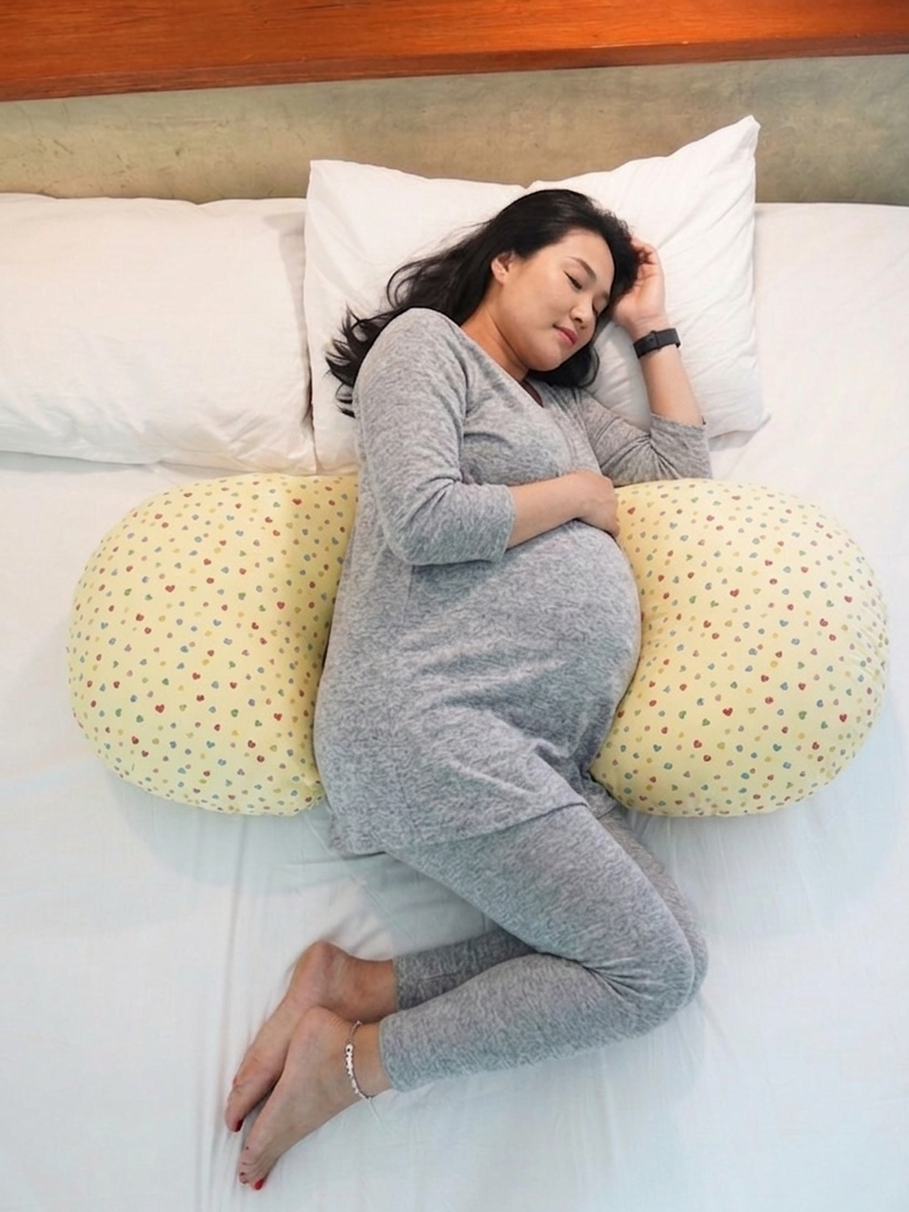 Ziva Organic Belly Pillow- Heart print