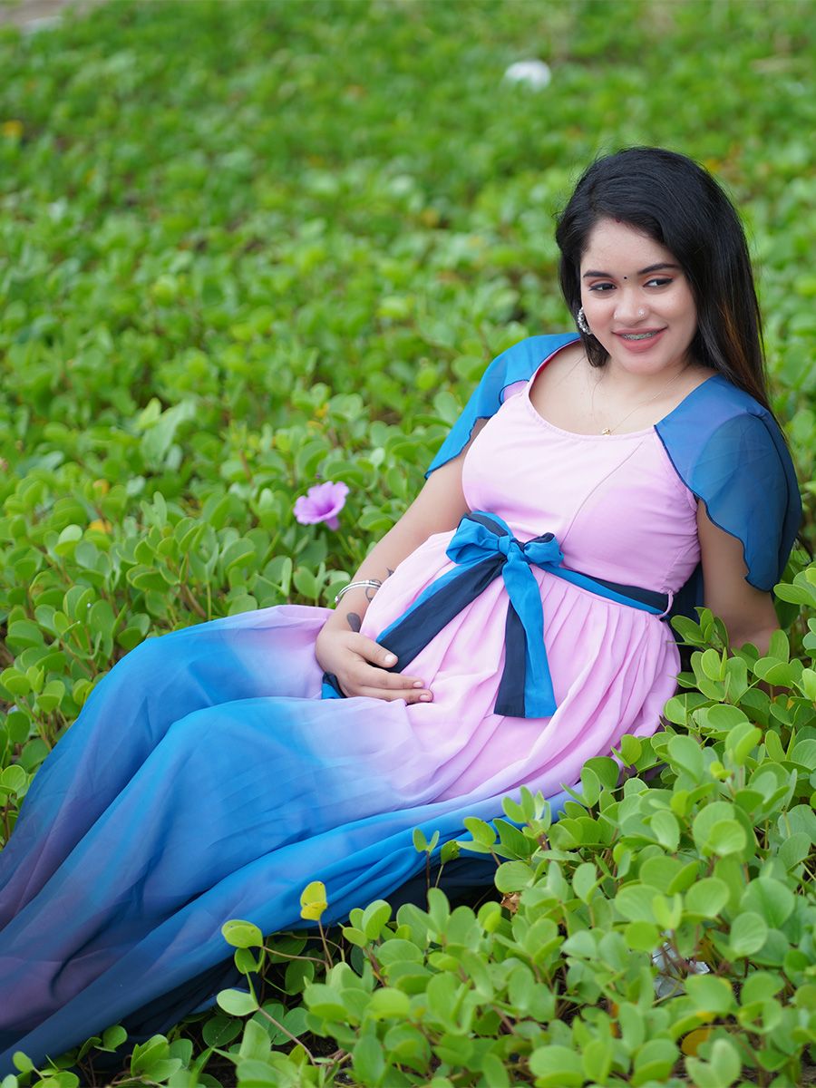 Maternity Photo Gown Shade Blue