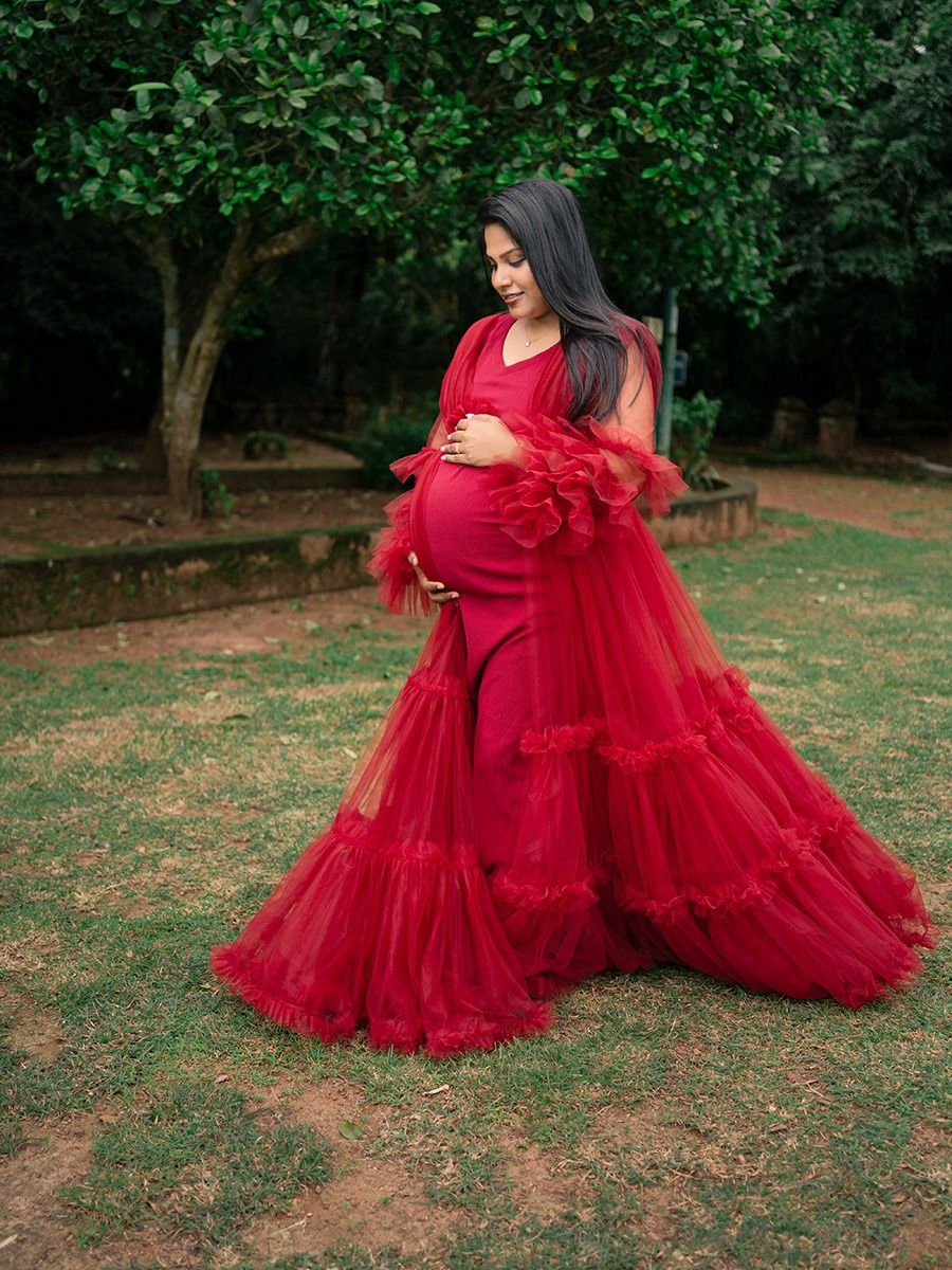 Maternity Baby Shower Red Tulle