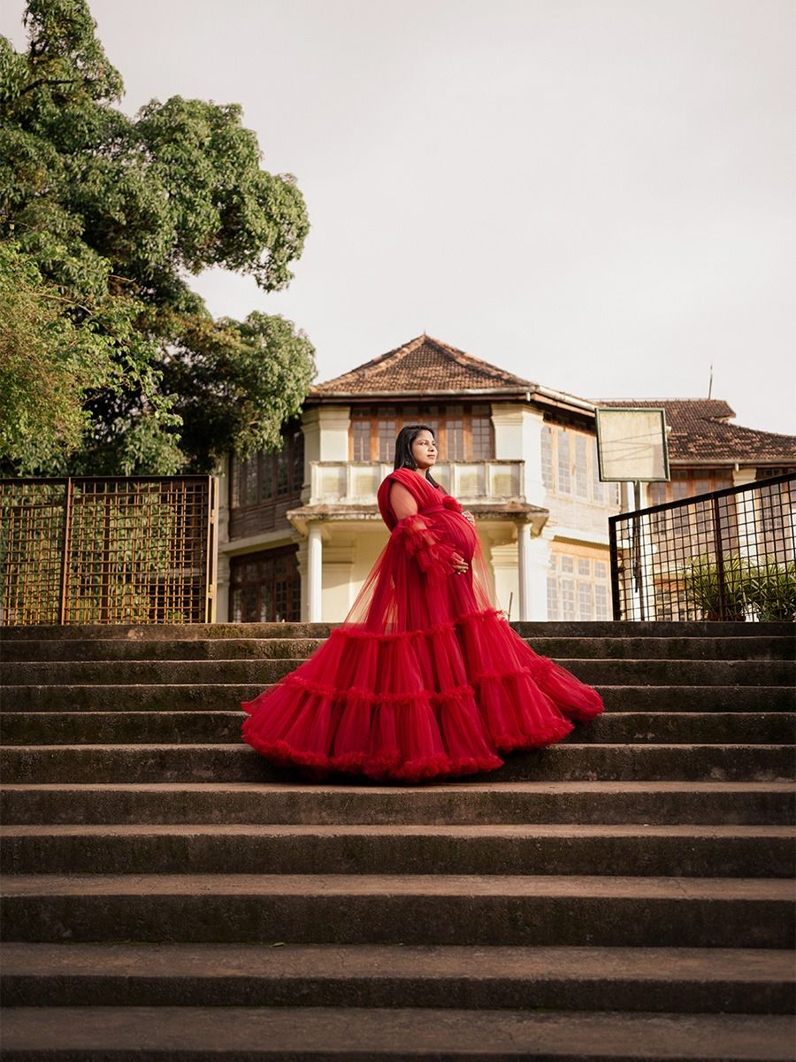 Maternity Baby Shower Red Tulle