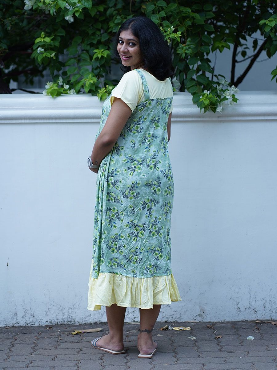 Maternity Dungree Short Gown Janet L Green