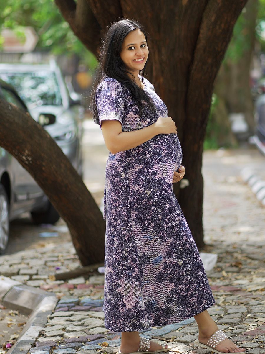 Maternity Short Zipless Dress-  Gilda Black Flower